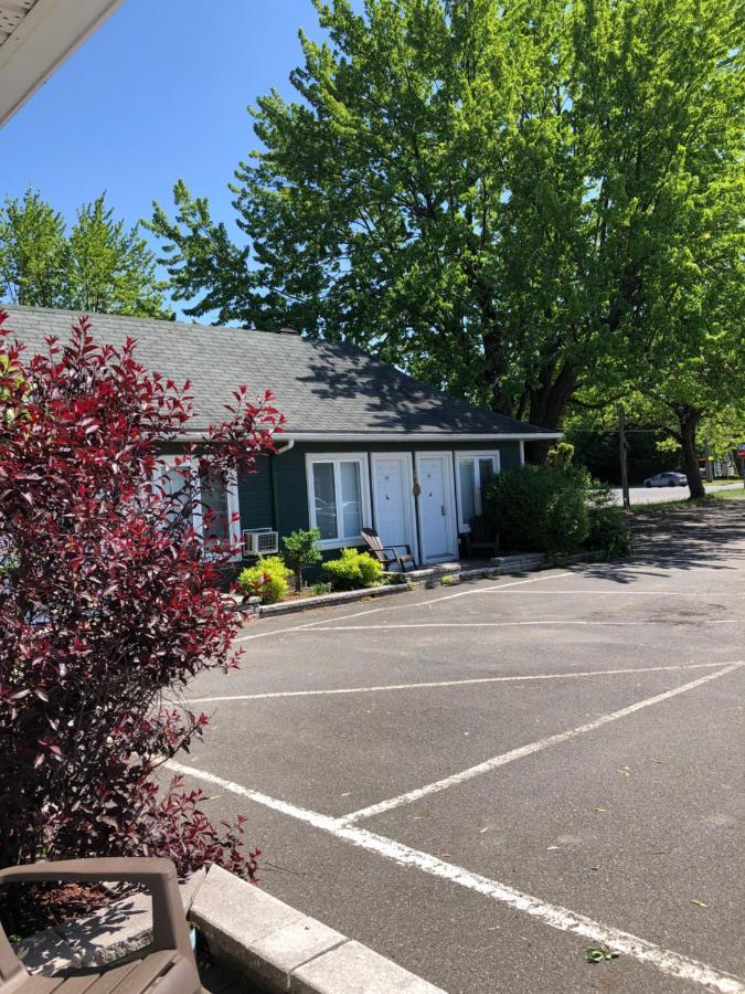 Motel Anf Drummondville Eksteriør billede